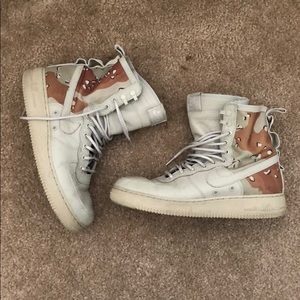 Nike Special Field Air Force 1